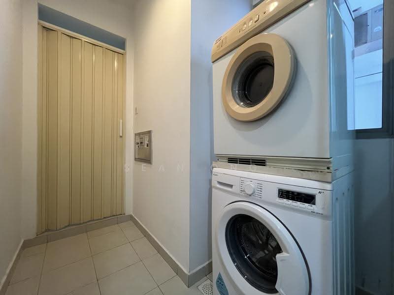 The Lakeshore, 31 Jurong West Street 41, Boon Lay / Jurong / Tuas, 3 Bedrooms, 1,109 sqft, Condominium For Sale, by Sean Ong, 60094728 - PropertyGuru.com.sg
