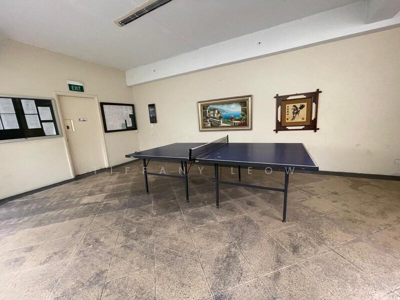 For Rent - ***5 MINS TO MAYFLOWER MRT & SNGS! 3 STY LANDED SPACE