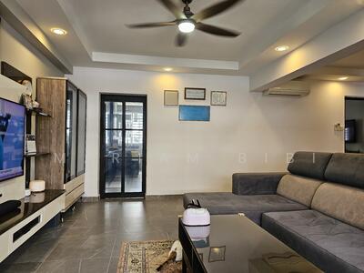 For Sale - 813 Jurong West Street 81