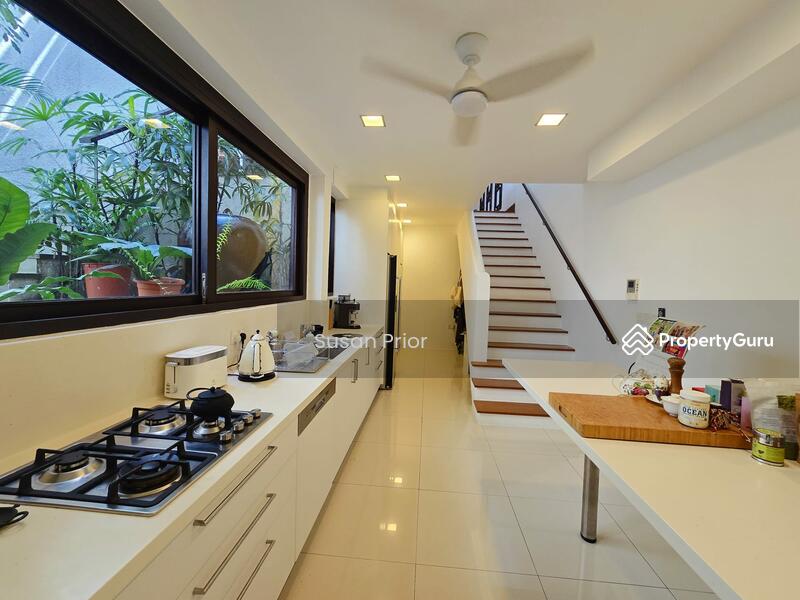 For Sale - Idyllic 3 Bed Emerald at The Right Price
