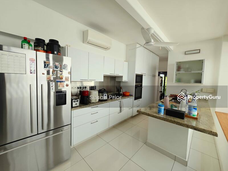 For Sale - Amazing Emerald 4+1 Duplex