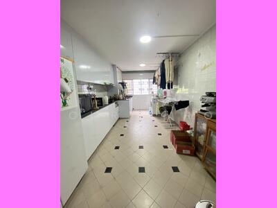 For Sale - 587 Cheng San Court