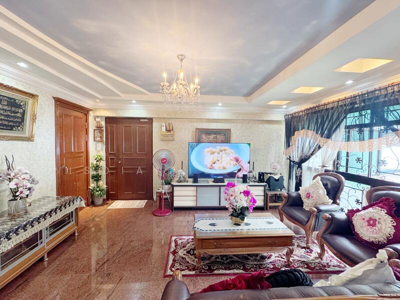 For Sale - 297B Compassvale Street