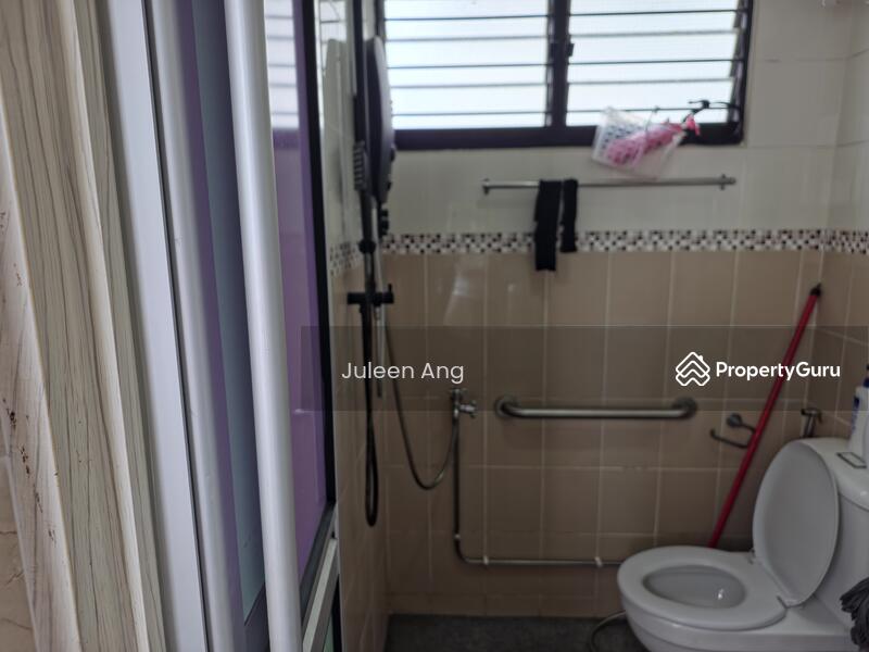 Common bathroom