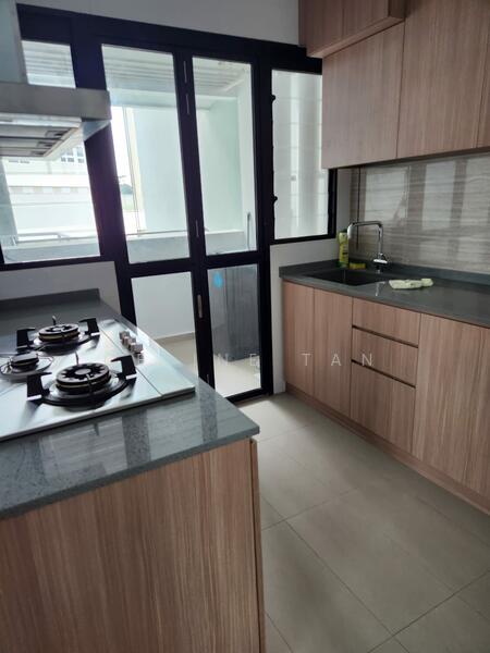 801C West Coast Crescent, 801C West Coast Crescent, Room Rental, 160 sqft, HDB Flat For Rent, by Celine Tan, 60095103 - Kitchen - PropertyGuru.com.sg