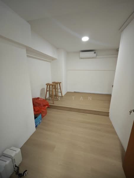Invest Ho Building, 1 MacTaggart Road, 130 sqft, Light Industrial (B1) For Rent, by Wyn Tan, 60095161 - Interior - CommercialGuru.com.sg