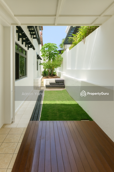 For Sale - Exclusive Detached House | Kembangan Locale | Walk to MRT