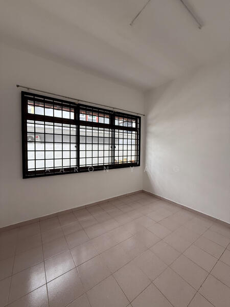 For Sale - Exclusive Detached House | Kembangan Locale | Walk to MRT