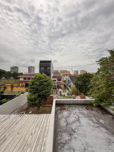 For Sale - Exclusive Detached House | Kembangan Locale | Walk to MRT