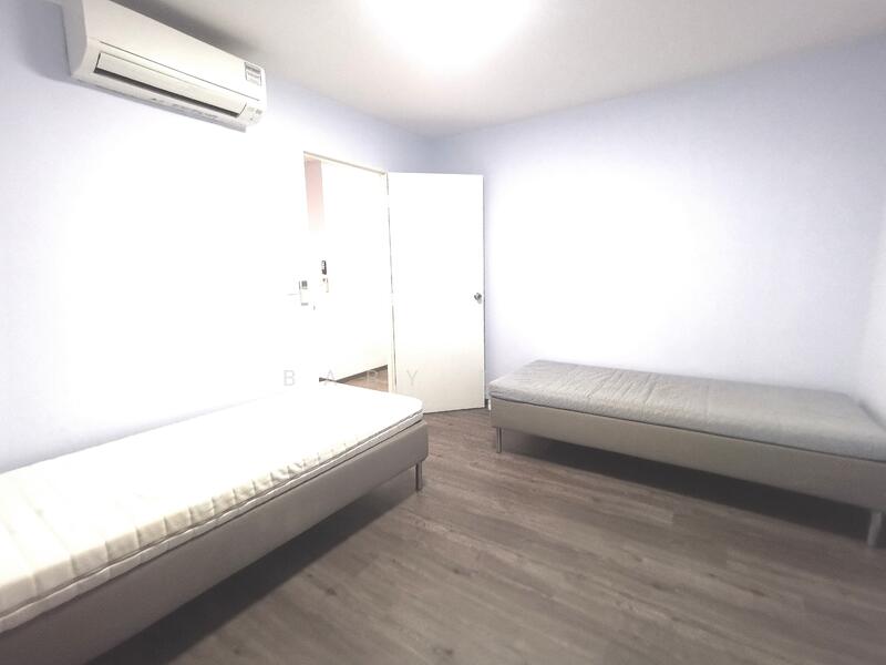2nd Common Bedroom
