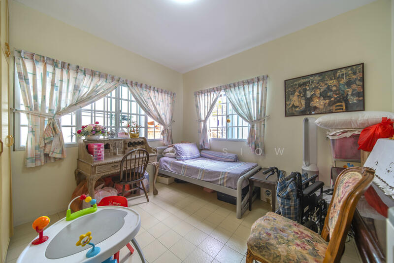 For Sale - Parry Avenue