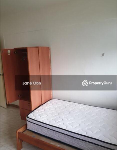 For Rent - 401 Jurong West Street 42