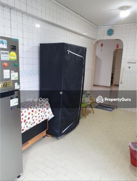 For Rent - 401 Jurong West Street 42