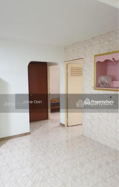 For Rent - 401 Jurong West Street 42
