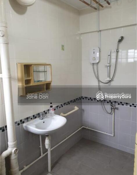 For Rent - 401 Jurong West Street 42