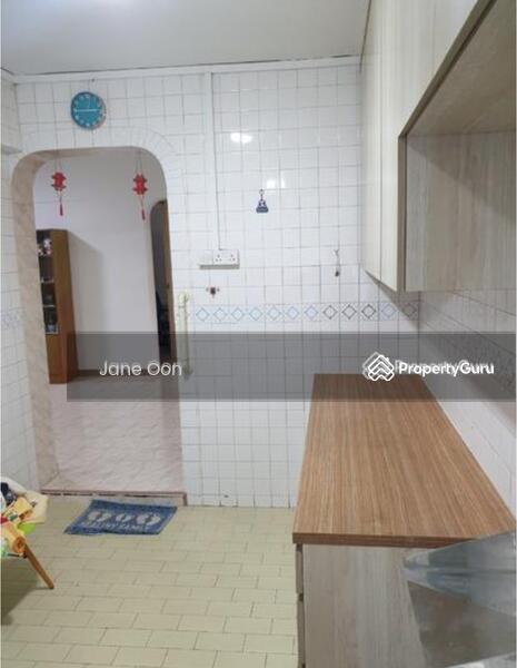 For Rent - 401 Jurong West Street 42