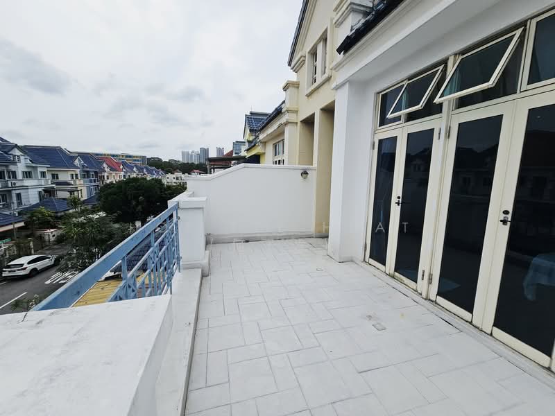 Villa Verde Terraced House For Sale at S$ 2,380,000 | PropertyGuru Singapore - Exterior