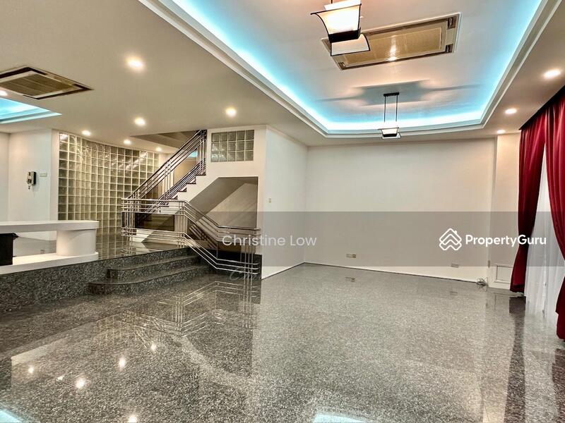 For Sale - East Coast Hill