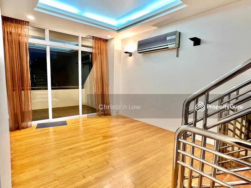 For Sale - East Coast Hill