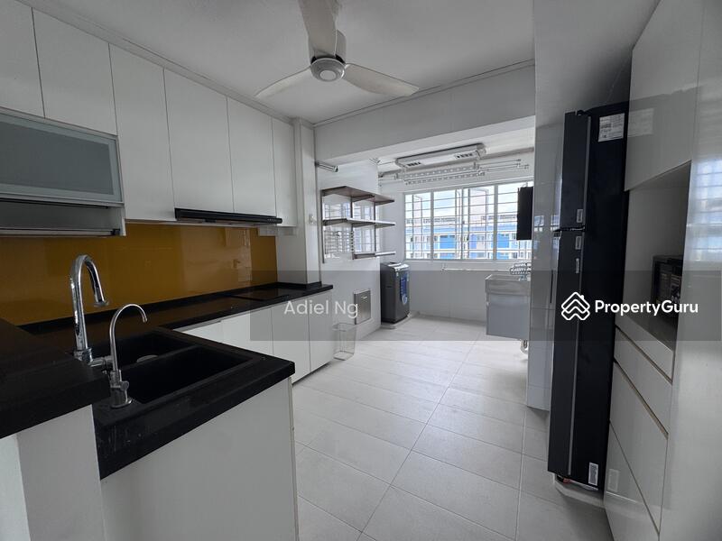 For Sale - 114 Pasir Ris Street 11
