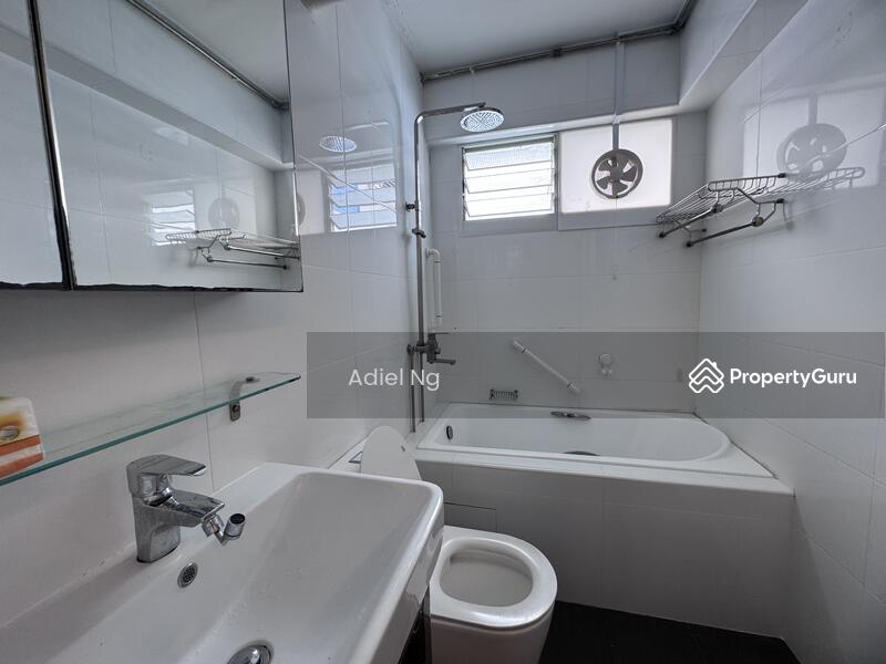 For Sale - 114 Pasir Ris Street 11