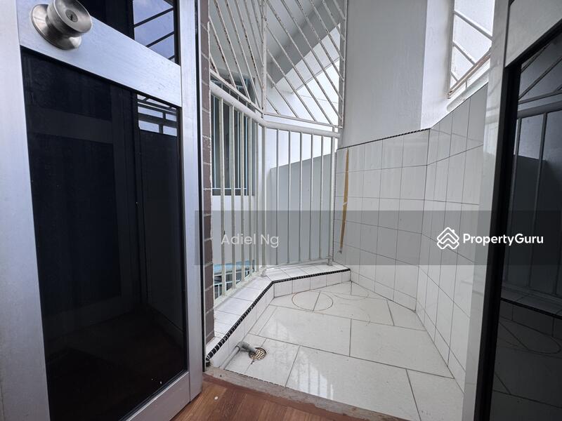 For Sale - 114 Pasir Ris Street 11