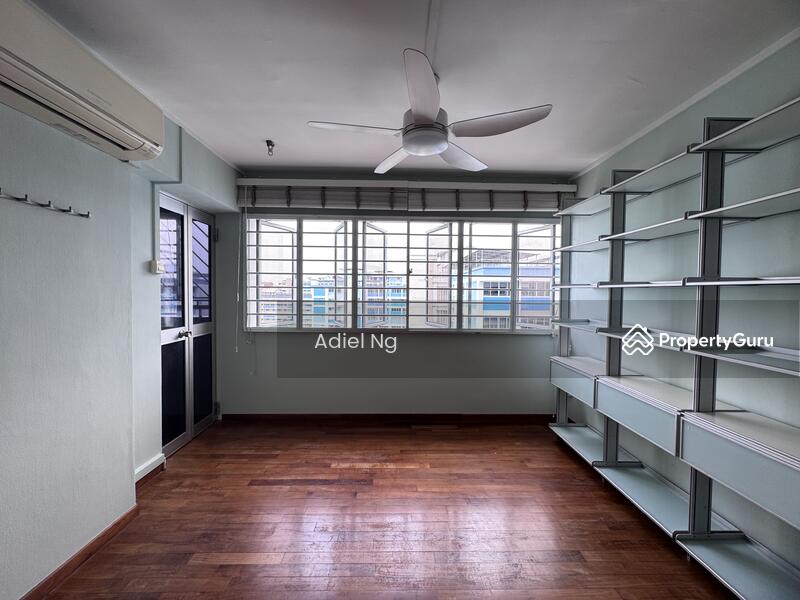 For Sale - 114 Pasir Ris Street 11