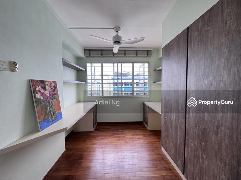 For Sale - 114 Pasir Ris Street 11