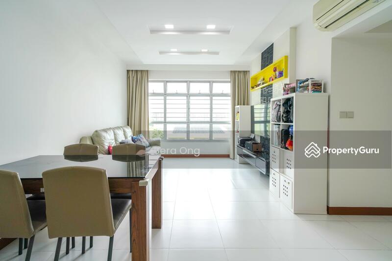 For Sale - 780D Woodlands Crescent