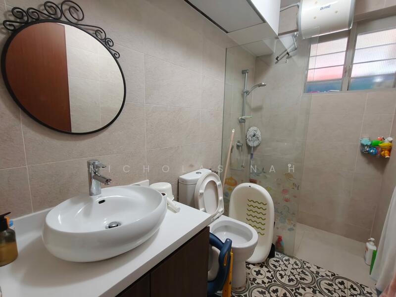 Common Bathroom