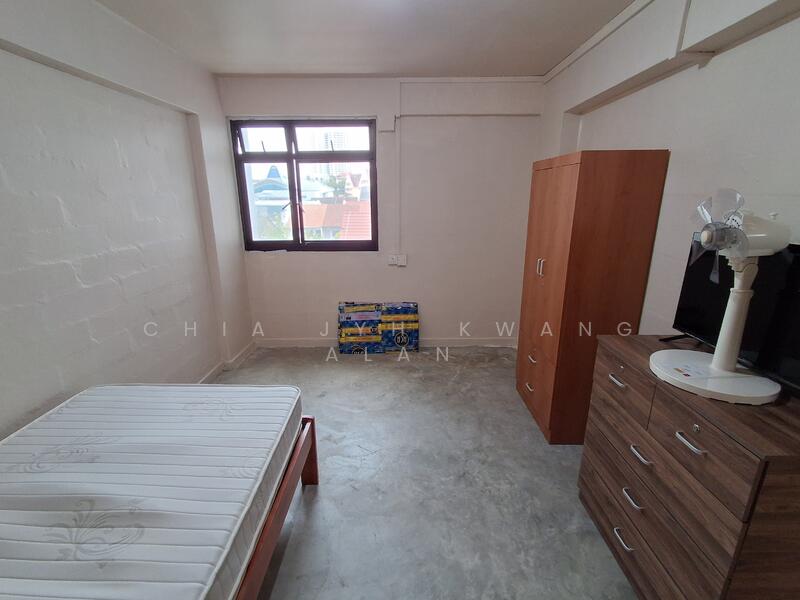 23 Sin Ming Road, 23 Sin Ming Road, 2 Bedrooms, 700 sqft, HDB Flat For Sale, by Chia Jyh Kwang Alan, 60095512 - PropertyGuru.com.sg