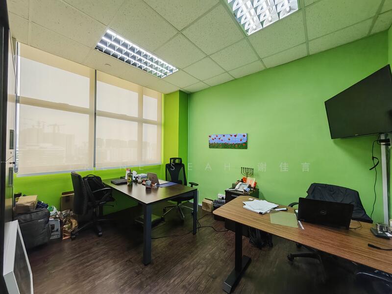 Midview City, 30 Sin Ming Lane, 1,292 sqft, Light Industrial (B1) For Sale, by Irene Seah, 60095542 - Boss room with unblock view - CommercialGuru.com.sg