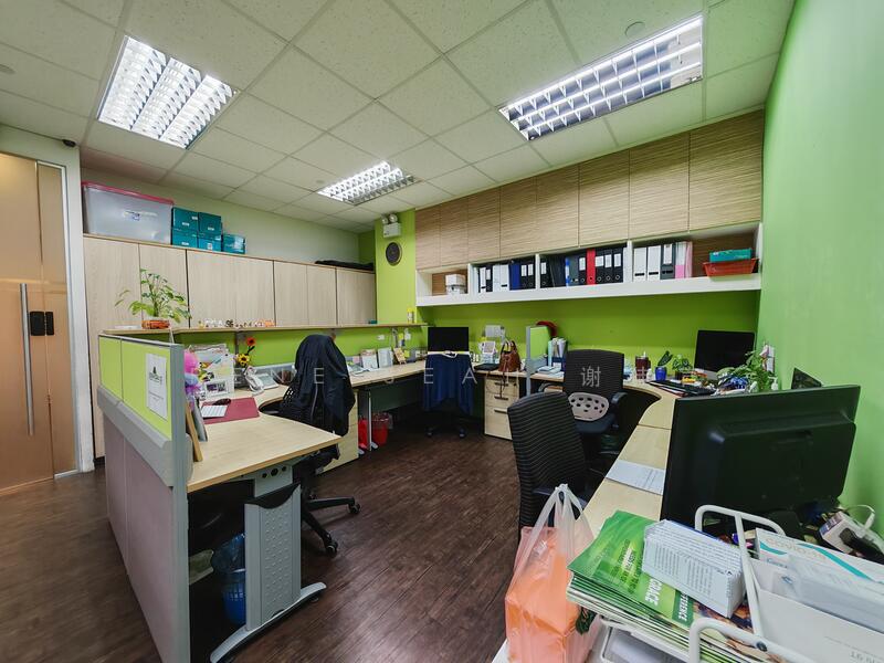 Midview City, 30 Sin Ming Lane, 1,292 sqft, Light Industrial (B1) For Sale, by Irene Seah, 60095542 - Open area - CommercialGuru.com.sg