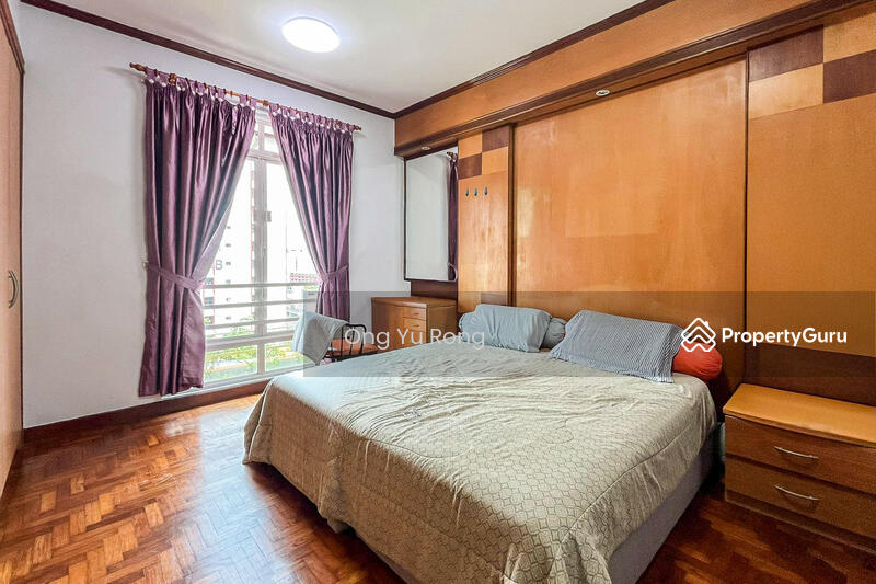 For Sale - Sun Plaza