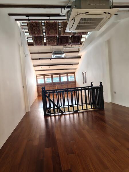 OFFICE/CAFE/YOGA/TRAVEL AGENCY/TUITIONS CENTRE, Dickson Road, 1,100 sqft, Shop / Shophouse For Rent, by Desmiarti Desi, 60095714 - CommercialGuru.com.sg
