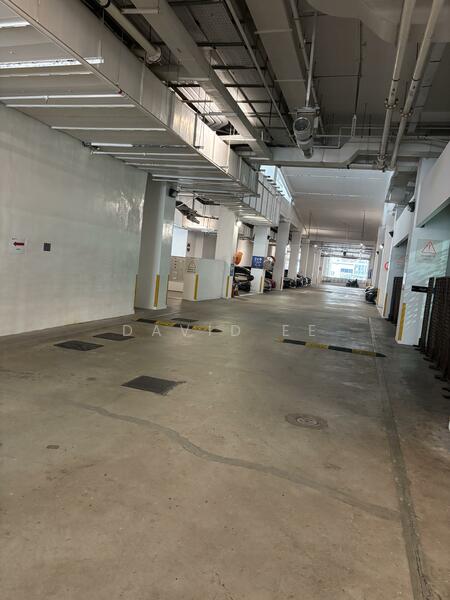 Interlocal Centre, 100G Pasir Panjang Road, Buona Vista / West Coast / Clementi New Town, 1,636 sqft, Light Industrial (B1) For Rent, by David Ee, 60095715 - Car Park - CommercialGuru.com.sg