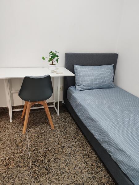 Oleanas Residences, 42 Kim Yam Road, Room Rental, 100 sqft, Condominium For Rent, by Linda Kwek, 60095798 - PropertyGuru.com.sg