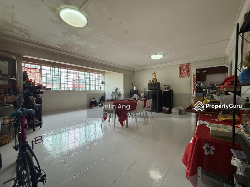 For Sale - 104 Pasir Ris Street 12