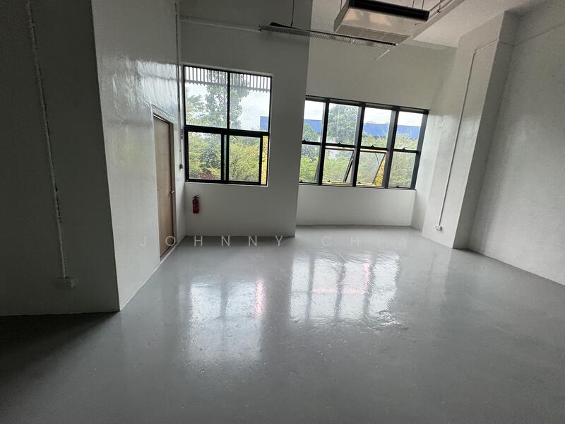 Interlocal Centre, 100G Pasir Panjang Road, 5,166 sqft, Light Industrial (B1) For Rent, by Johnny Chia, 60095856 - CommercialGuru.com.sg