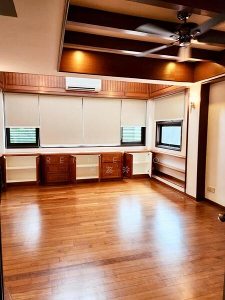 For Sale - Semi D Off University Road For Sale