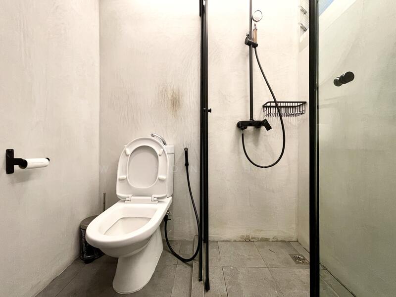 Common Bathroom
