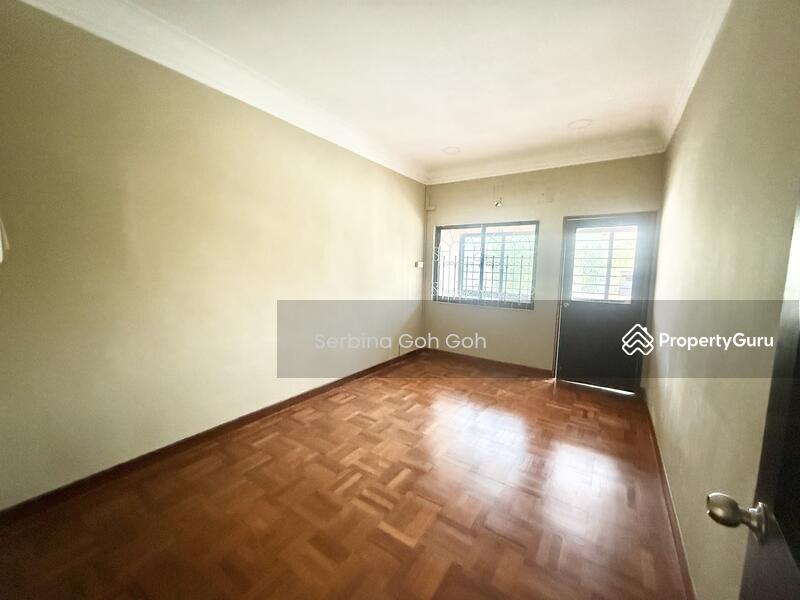 For Rent - Upper east coast road