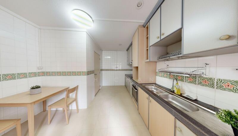 Kitchen with Storeroom (AI)