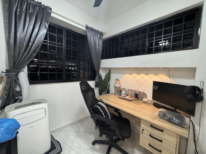 For Sale - 452 Fajar Road