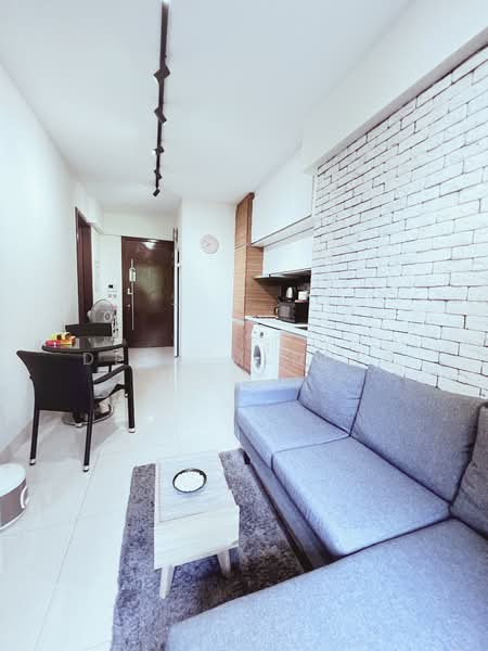Centra Loft, 3 Lorong 35 Geylang, 2 Bedrooms, 484 sqft, Condominium For Rent, by Dena Mendes, 60096238 - Living Room - PropertyGuru.com.sg