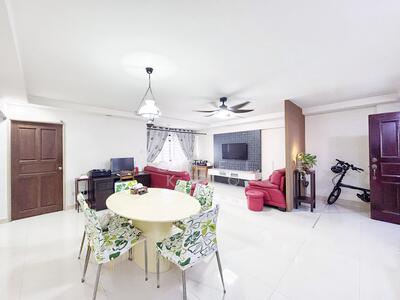 For Sale - 688A Choa Chu Kang Drive