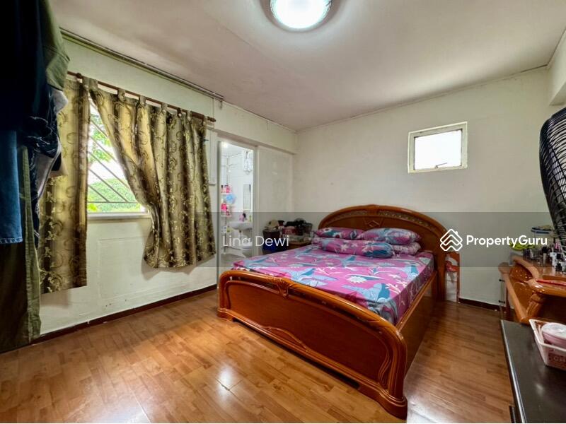 For Sale - 216 Serangoon Avenue 4