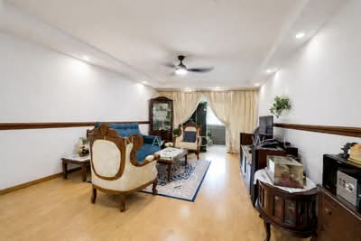 For Sale - 216 Serangoon Avenue 4