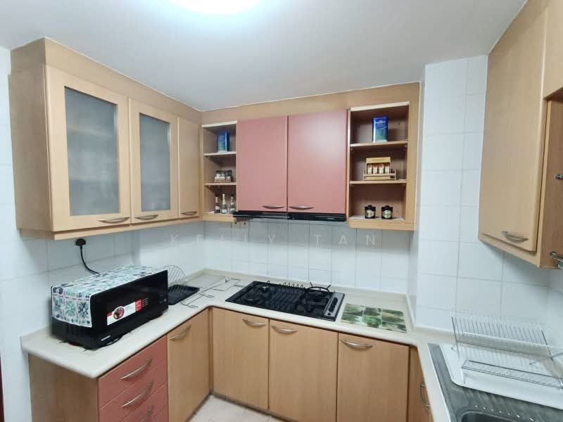 Tropical Spring, 25 Simei Street 4, Room Rental, 100 sqft, Condominium For Rent, by Kelly Tan, 60096464 - Kitchen - PropertyGuru.com.sg