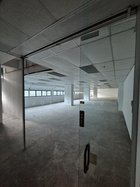 unit near goods lifts!, Tannery rd, 3,380 sqft, Light Industrial (B1) For Rent, by Joel Yong, 60096514 - CommercialGuru.com.sg